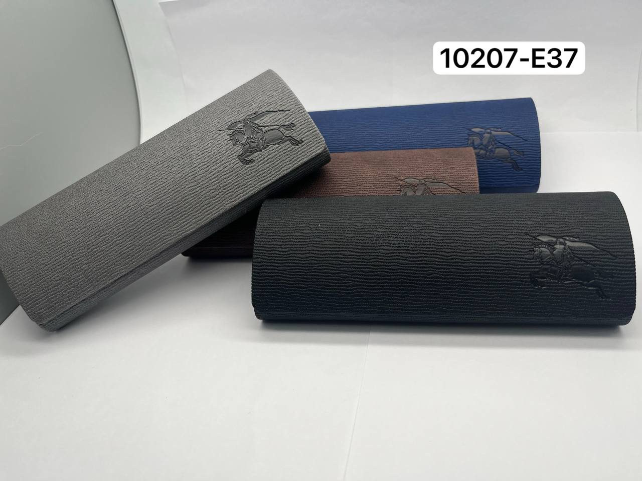 FM10207-E37