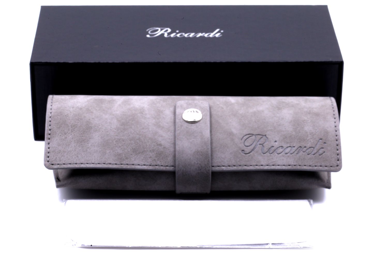 Футляры RICARDI